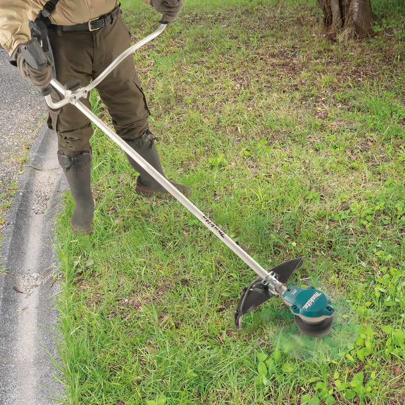 Débroussailleuse XGT - 350mm 40VMAX - MAKITA UR002GZ01 (vendu sans batterie)