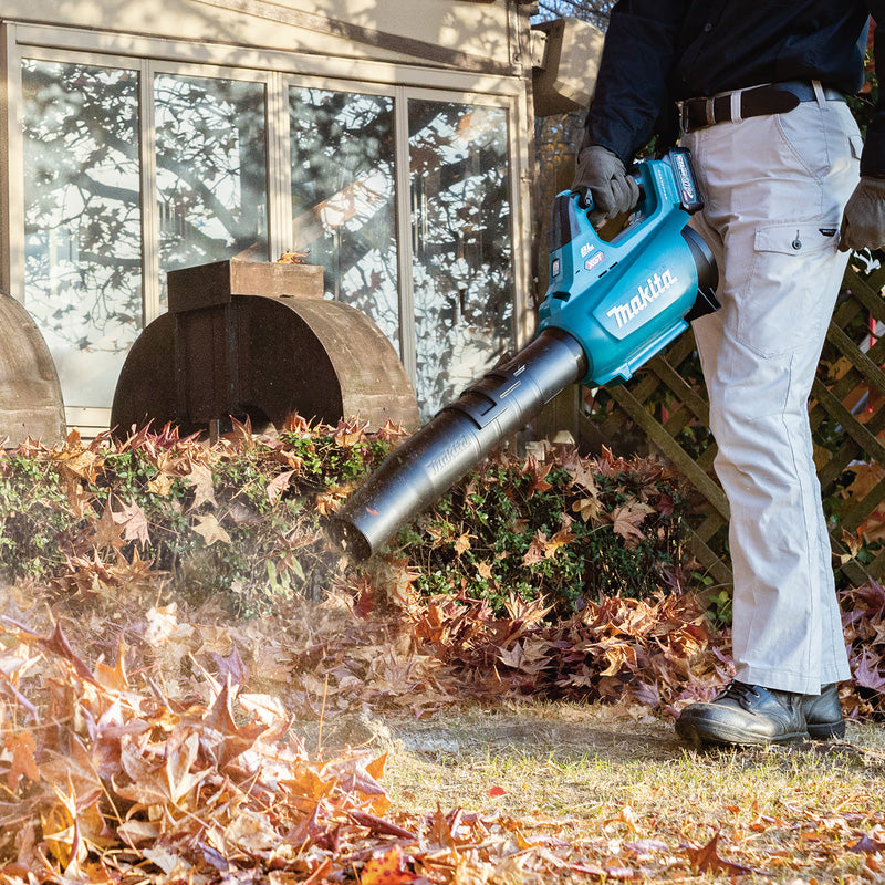 Souffleur M 13,3 m³ 40 V max MAKITA UB001GZ (vendu sans batterie)