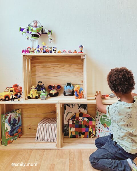 HOME01.99 - Caisse pin massif Home Box non