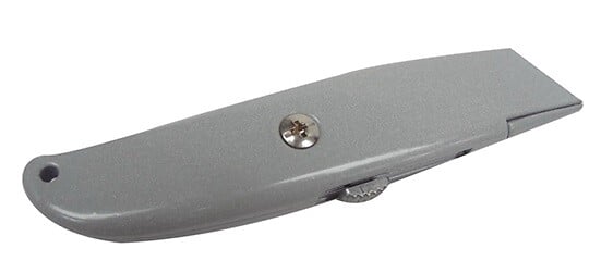 UC306100F - Cutter en métal