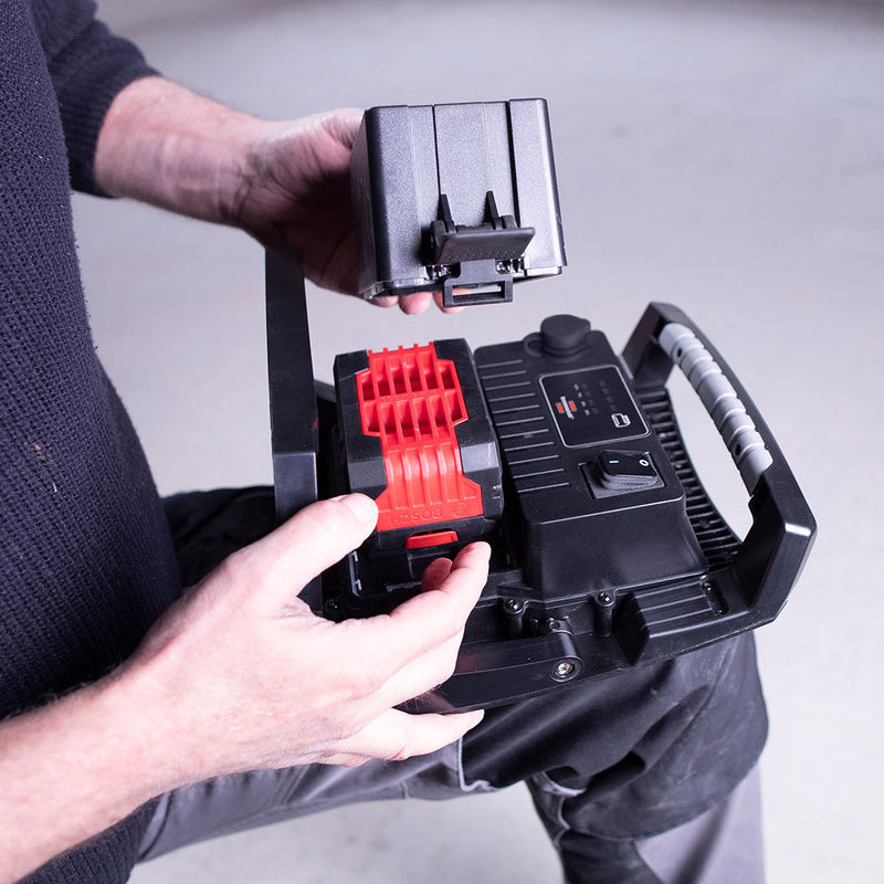 Projecteur LED Multi 6050MH hybride rechargeable BRENNENSTHUL - 1173140600 - compatible autres batteries