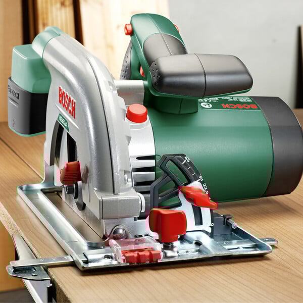 Scie circulaire PKS 66-2 AF - 1600W BOSCH DIY