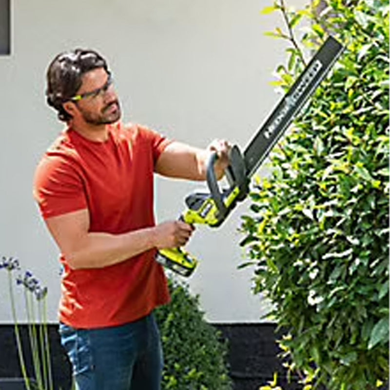 Taille-haies LINEA 18V - RYOBI RY18HT50A-0 - design en ligne - lames 50 cm - écartement 24 mm - HedgeSweep™ (vendu sans batterie)