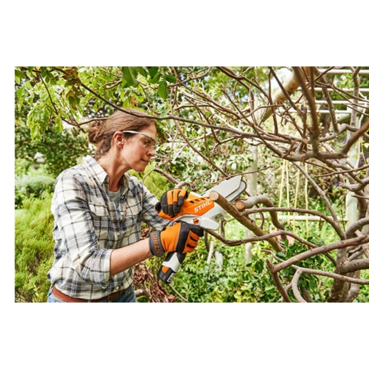 Scie de jardin 11V GTA 26 à batterie - STIHL - GA01-011-6910