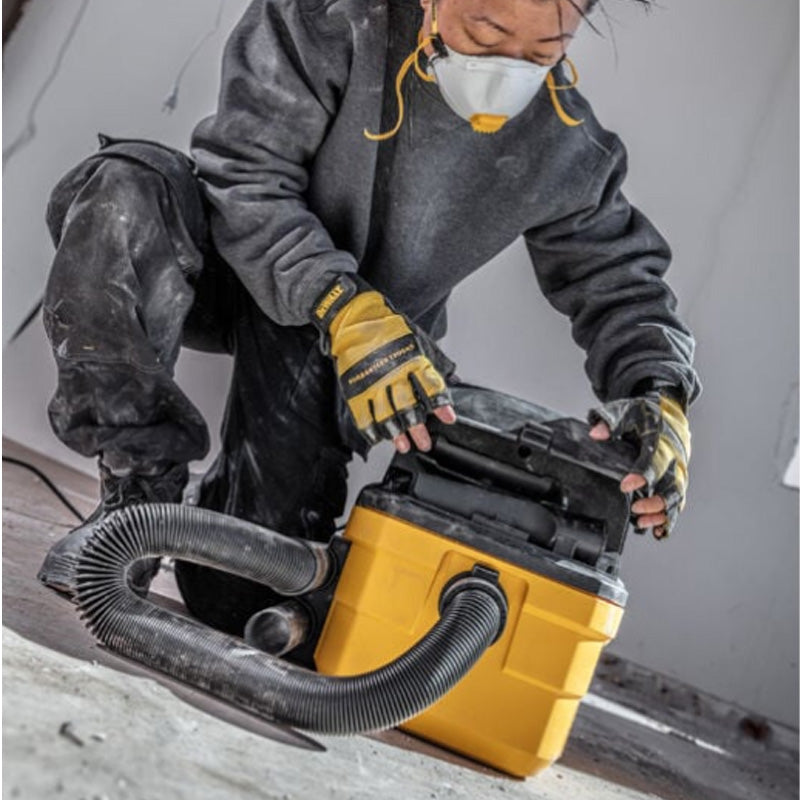 ASPIRATEUR EAU & POUSSIÈRES DEWALT DXV15T – 1100W, 15L, IPX4