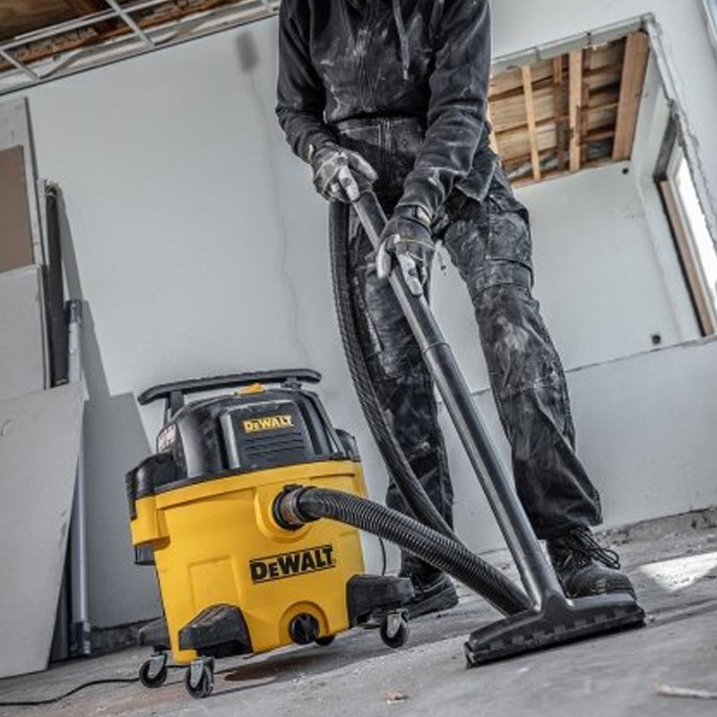 ASPIRATEUR EAU & POUSSIÈRES DEWALT DXVP-QT – 960W, 34L, SILENCIEUX