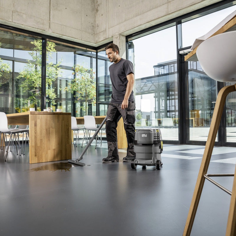 Aspirateur KÄRCHER NT 22/1 Ap Bp Pack 1L (avec batterie + chargeur)