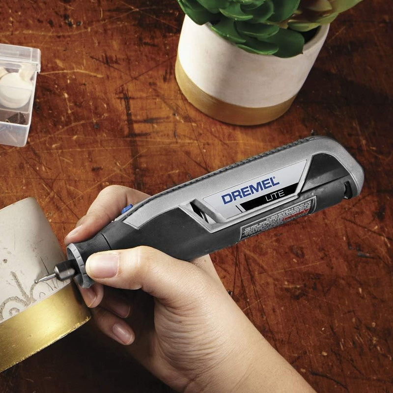 Outil Rotatif Multi-usage Sans-Fil DREMEL Lite (7760-15) avec batterie 3,6V 2Ah, 15 Accessoires, Chargeur USB, 8 000-25 000 tr/min