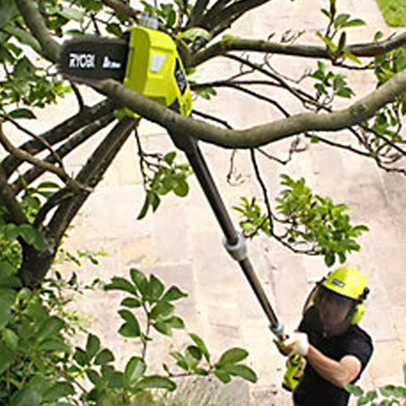 Élagueur sur perche 18V - RYOBI OPP1820 - guide 20 cm - 5,5 m/s - guide incliné 15° - tube d'extension 95 cm fourni (vendu sans batterie)