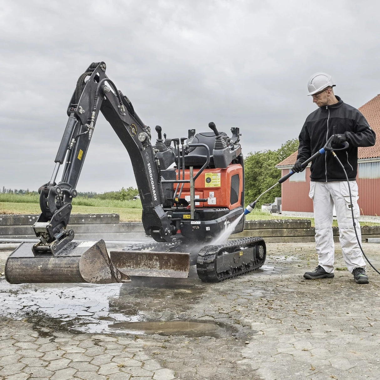 Nettoyeur haute pression mobile eau froide compact MC 4M-160/620 XT EU - NILFISK PRO - 107146403