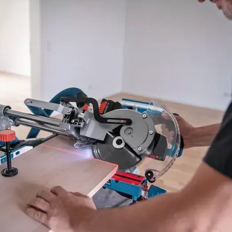 SCIE RADIALE 216mm 18V Biturbo BOSCH GCM 18V-216 D solo Carton