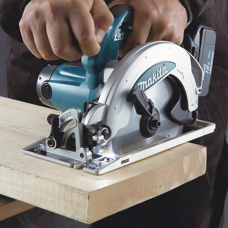 Scie circulaire LXT® MAKITA DSS610ZJ Ø 165 mm (Produit seul, avec Makpac)