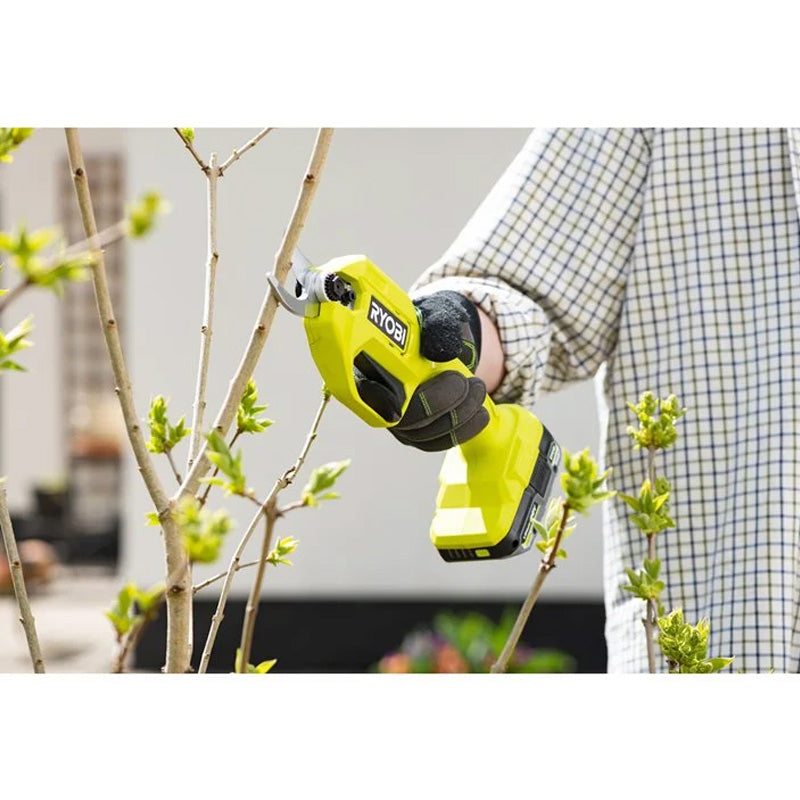 Sécateur 18V ONE+™ RYOBI RY18SCA-0 lames Bypass chromées en acier carbone japonais SK5 - capacité de coupe 25 mm (Produit seul)