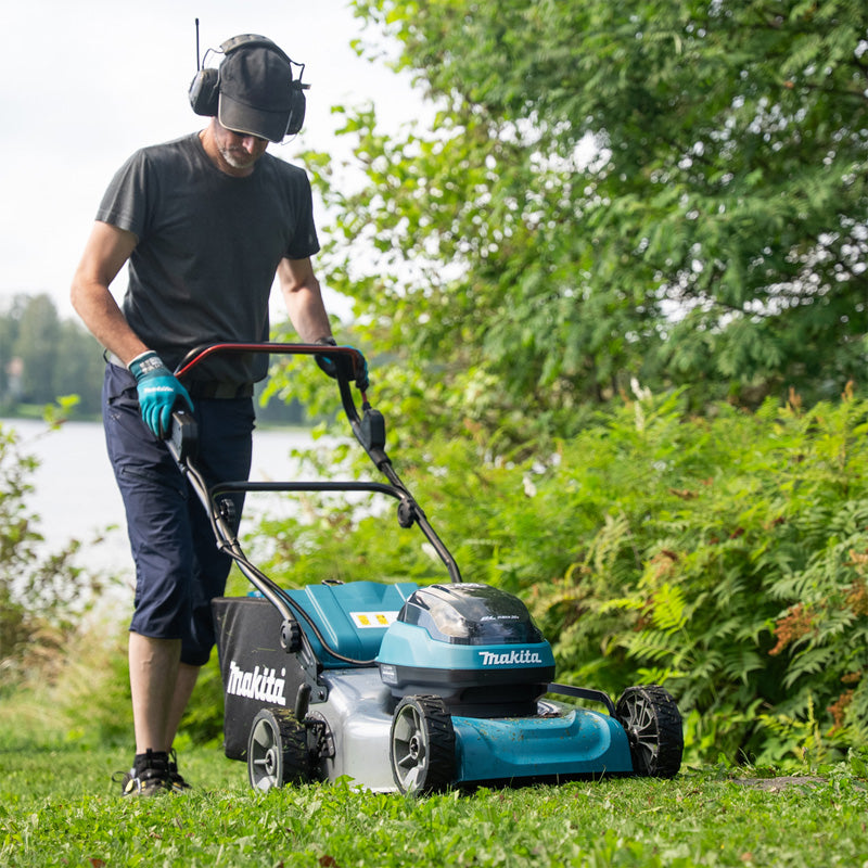 Tondeuse Makita DLM466Z 2x18V Li-ion 46cm
