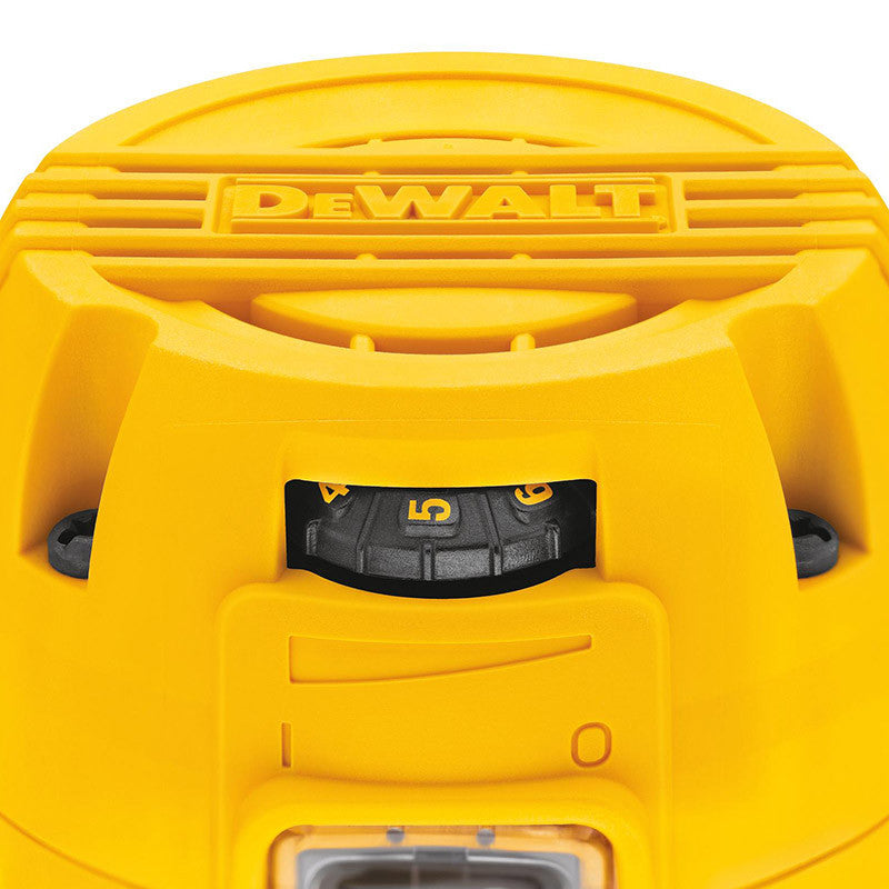Affleureuse 900W DEWALT D26200-QS