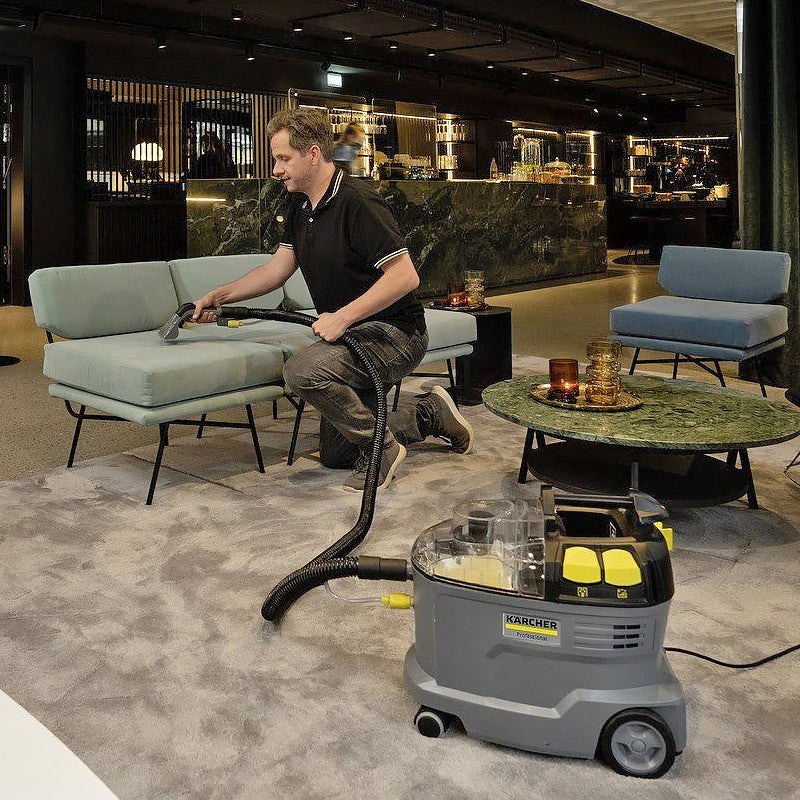 Appareil d'injection-extraction KARCHER PUZZI 8/1