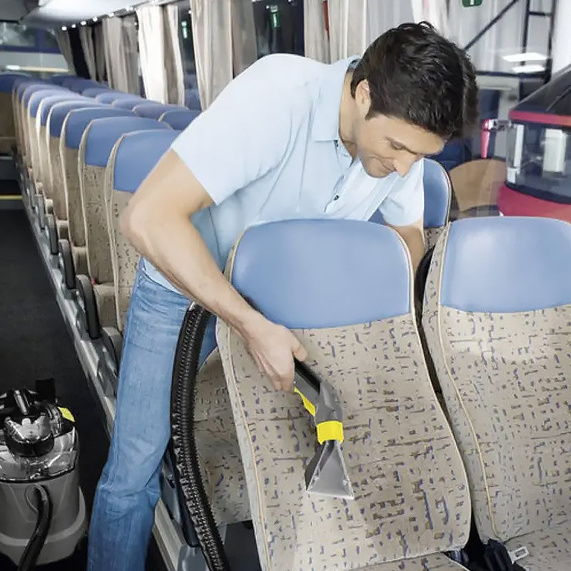 Appareil d'injection-extraction KARCHER PUZZI 8/1