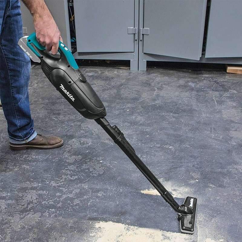 Aspirateur sans fil MAKITA DCL182ZB 18 V (vendu sans batterie)