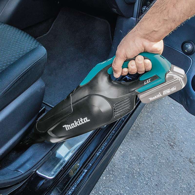 Aspirateur sans fil MAKITA DCL182ZB 18 V (vendu sans batterie)