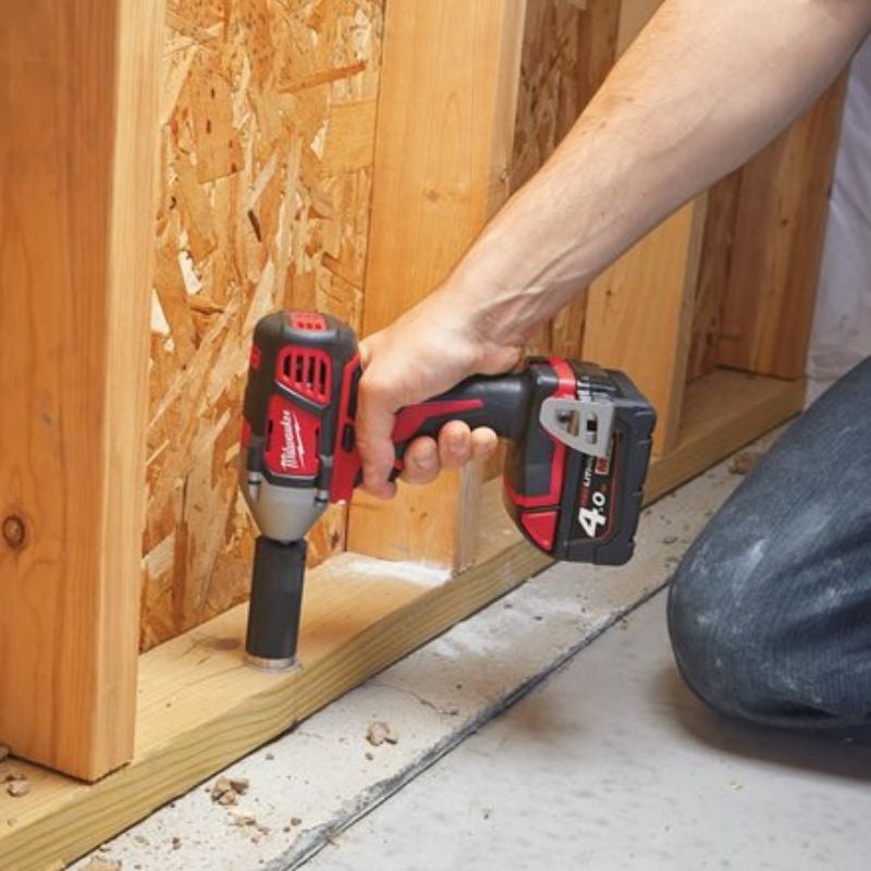 Boulonneuse à choc compacte 1/2" MILWAUKEE M18 BIW12-0 - 18V - 240Nm (vendu sans batterie)