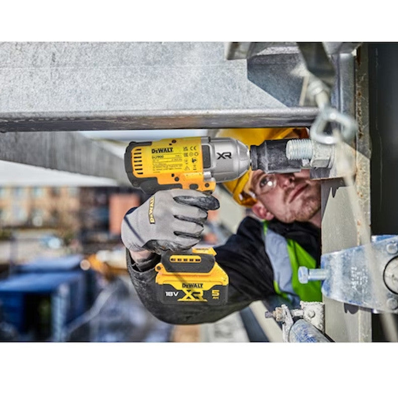 Boulonneuse à chocs ½” 1396 Nm 18V DEWALT DCF900P2T-QW avec coffret et 2 batteries 5,0 Ah