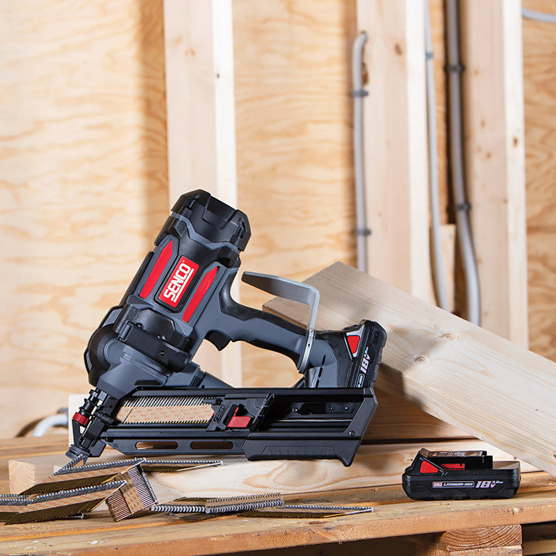 Cloueur charpente autonome SENCO Fusion F35XP 18V (2 x 4,0 Ah)