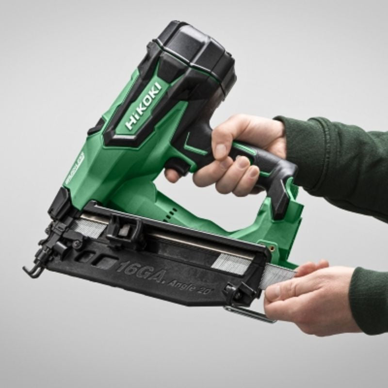 Cloueur de finition 18V Li-Ion HIKOKI NT1865DAW6Z 65 mm (vendu sans batterie)