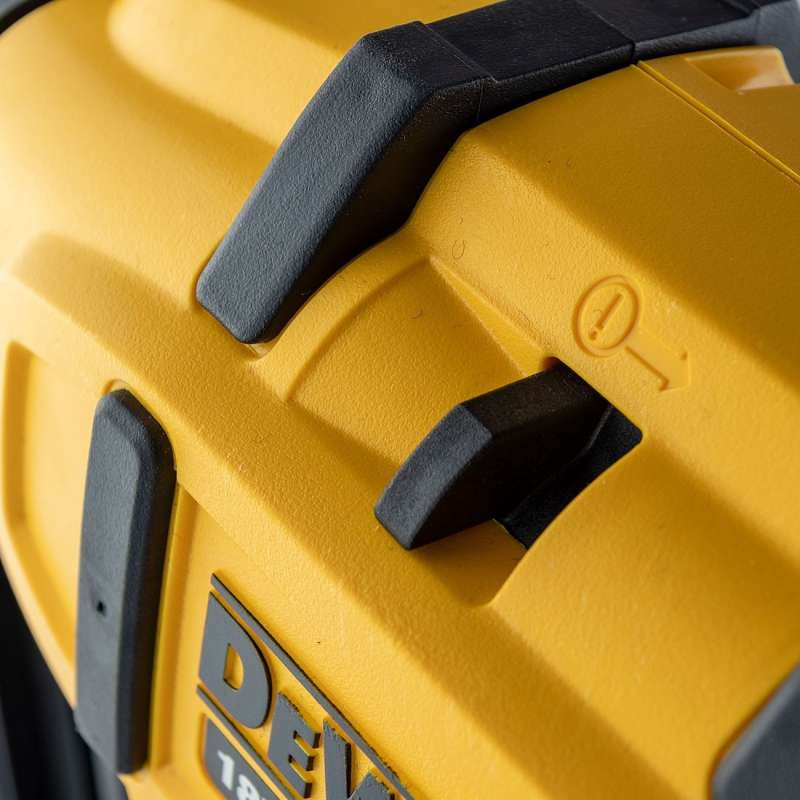 Cloueur de finition 16Ga 18V DEWALT DCN660N-XJ Brushless