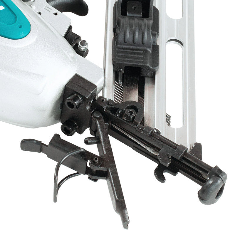 Cloueur pneumatique MAKITA AF635 8,3 bar 32 à 64 mm