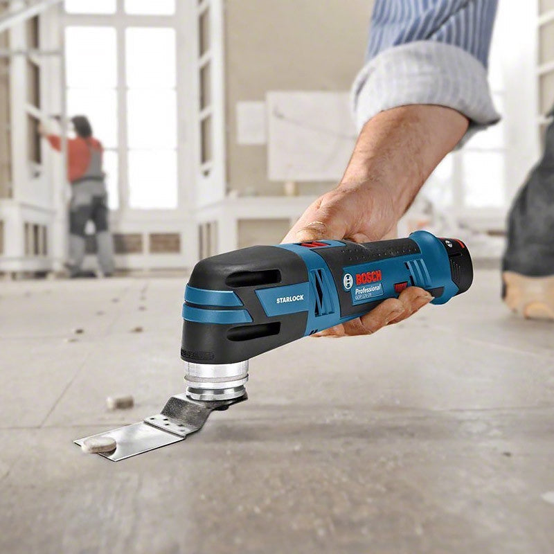 Découpeur ponceur BOSCH 06018B5002 - GOP 12V-28 Professional (vendu sans batterie)