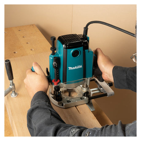 Défonceuse MAKITA RP1802