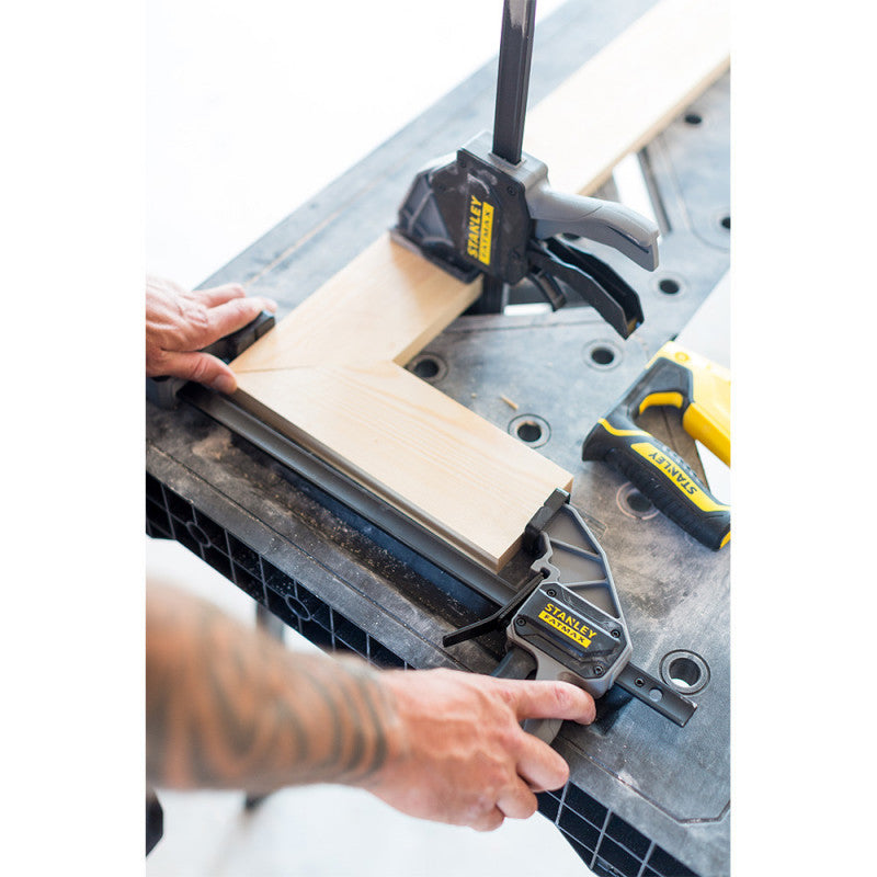 Etabli pliable STANLEY FMST1-75672 FATMAX - surface de travail 85 x 60 cm