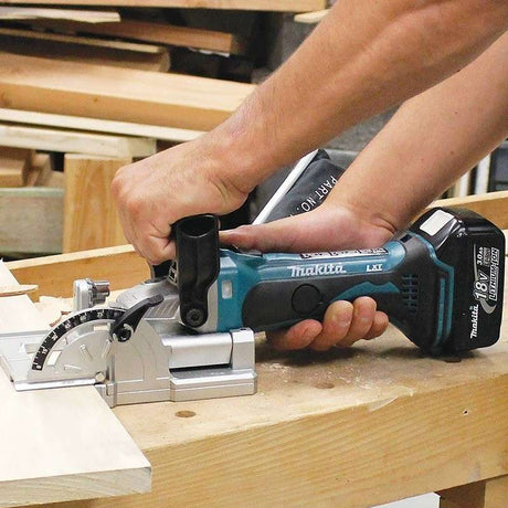 Lamelleuse MAKITA DPJ180Z à batterie LXT 18 V