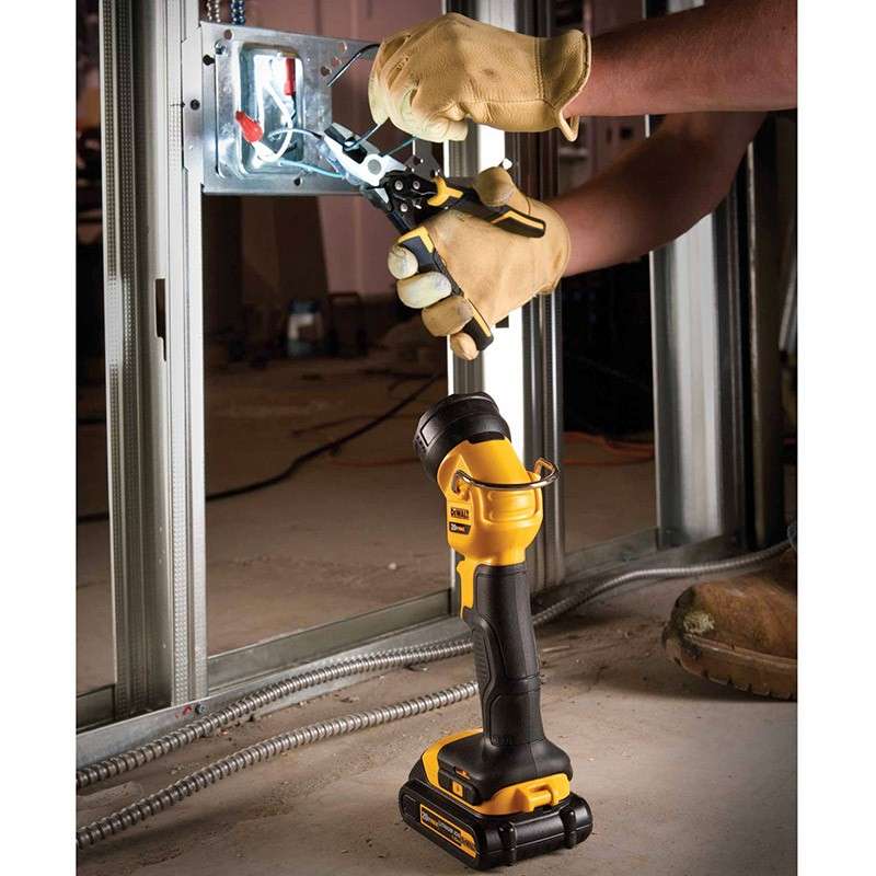 Lampe LED 18V 110 Lm DEWALT DCL040