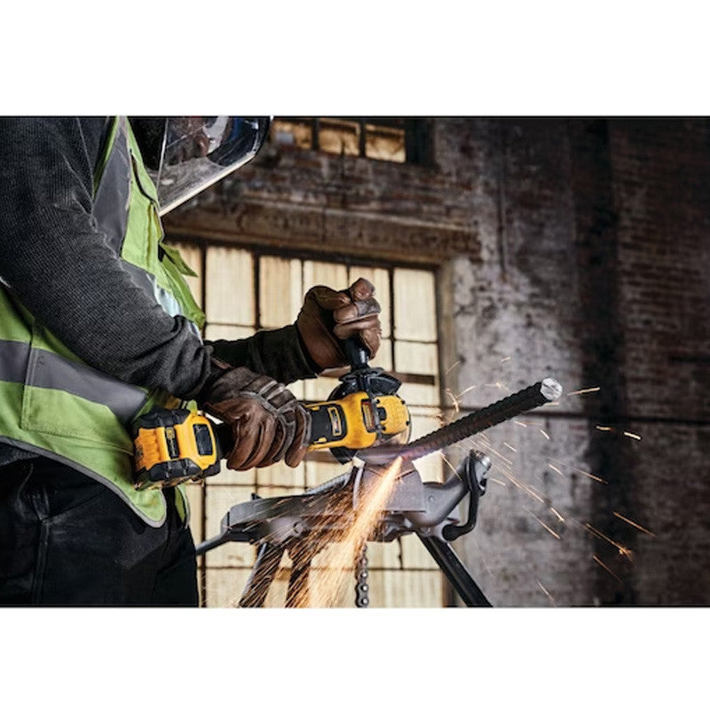 Meuleuse Ø125mm 18V DEWALT DCG409VSNT-XJ Brushless à vitesse variable avec coffret et une batterie 6,0 Ah