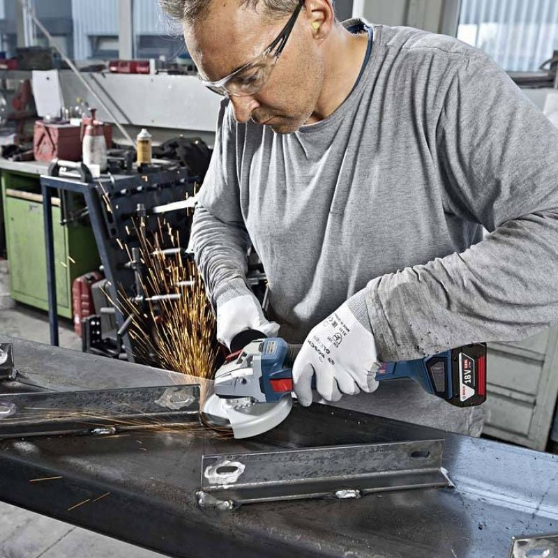 Meuleuse angulaire sans fil BOSCH 06019J4003 - GWS 18V-10 + coffret L-Boxx (vendu sans batterie)