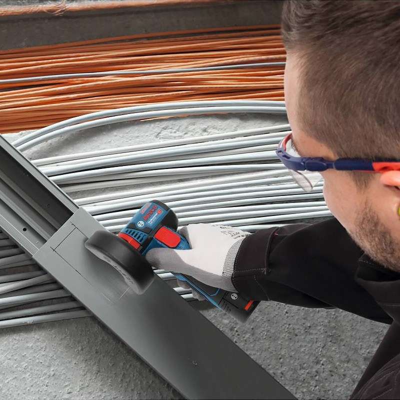 Meuleuse d'angle BOSCH 06019F200B - GWS 12V-76 V-EC Professional (2 x 3 Ah)