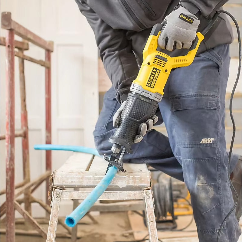 Scie Sabre - 900W - FME360-QS STANLEY FATMAX