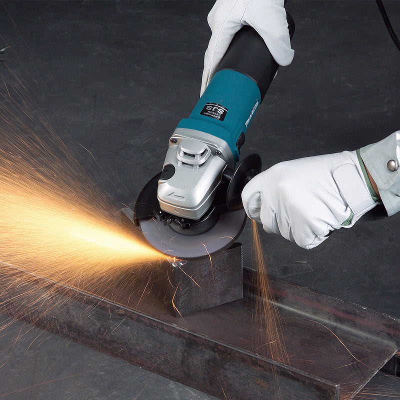 Meuleuse Ø125 mm 1400W MAKITA 9565CVR vitesse reglable et anti redemarrage