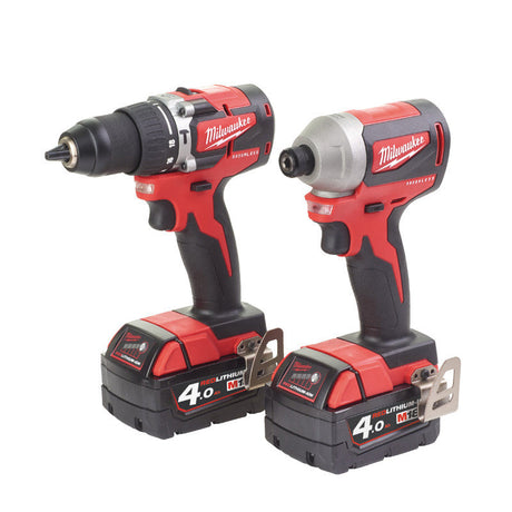 Pack 2 outils Perceuse + Visseuse MILWAUKEE M18 CBLPP2A-402C Compact Brushless Powerpack