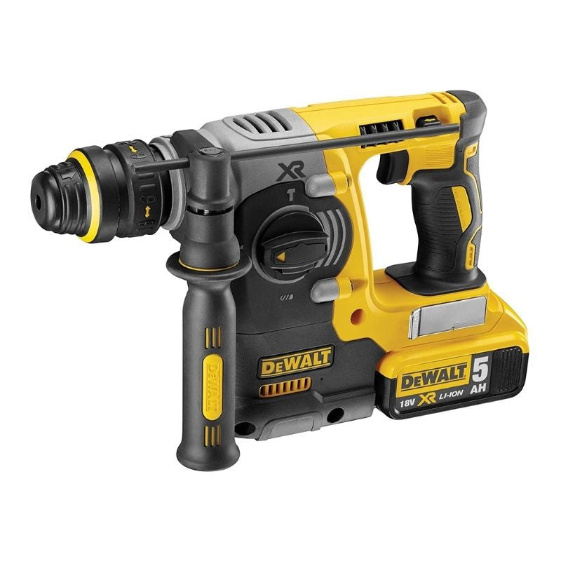 Pack 4 machines DEWALT DCK422P3 : perceuse (DCD796), visseuse à choc (DCF887), perforateur (DCH273) et meuleuse Ø125mm (DCG405) avec 2 coffrets Toughsystem et 3 batteries 5,0 Ah 18V