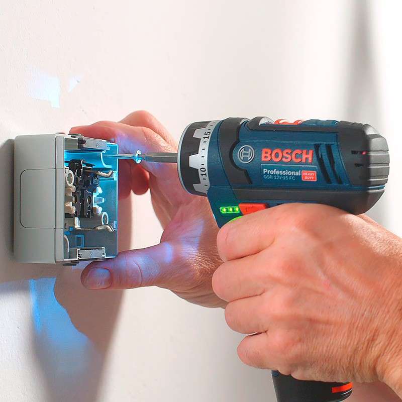 Perceuse-visseuse sans fil BOSCH 06019F6000 GSR 12V-15 FC Professional 12V Li-Ion (2x2.0Ah)