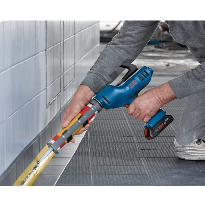 Pistolet à mastic BOSCH 06019C4100 - GCG 18V-310 (vendu sans batterie)