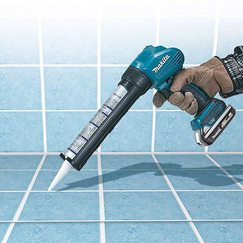 Pistolet à mastic MAKITA DCG180Z - 18 V (vendu sans batterie)