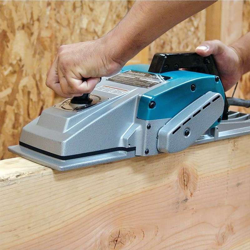 Rabot de Charpente MAKITA 1806B - 1200W - 170mm
