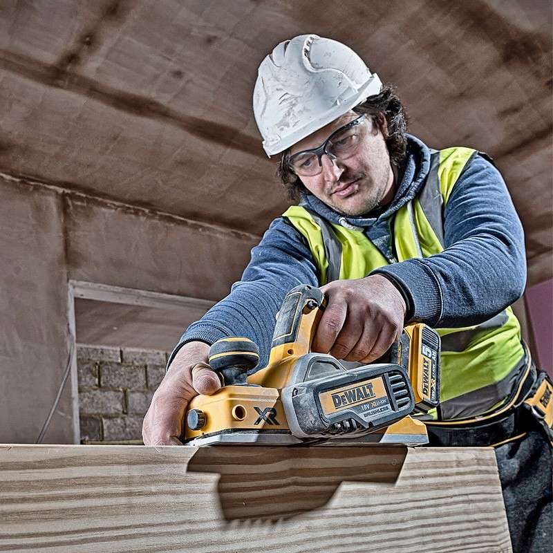 Rabot 82mm 18V DEWALT DCP580N-XJ