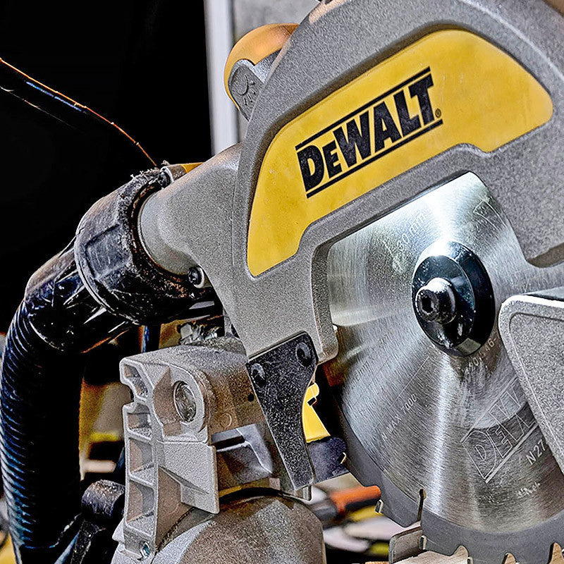 Scie à onglets radiale Ø216mm 1800W DEWALT DWS777-QS