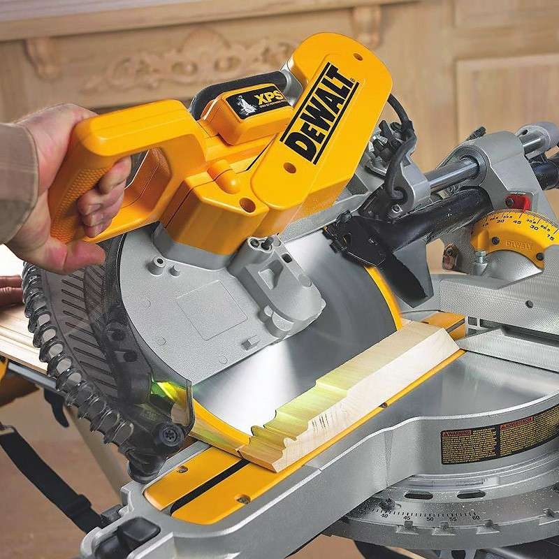 Scie à onglets radiale Ø305mm 1675W DEWALT DWS780-QS