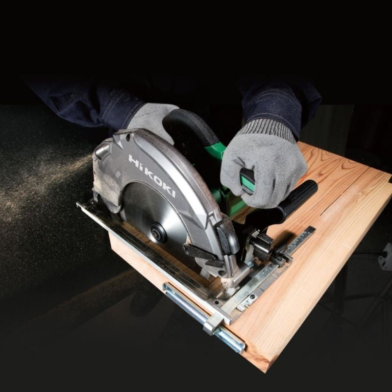 Scie circulaire HIKOKI C9U3WBZ - 2000 W - Ø 235 mm