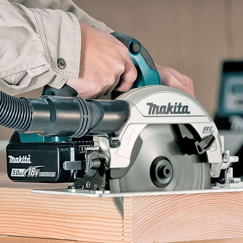 Scie circulaire MAKITA DHS660ZJ 18V Li-Ion Ø 165mm (vendu sans batterie)